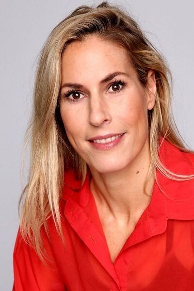 Leonie F