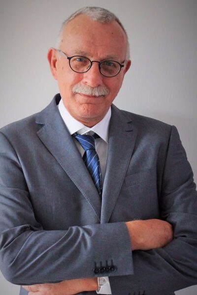 Cees L