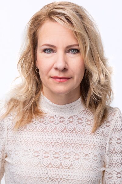 Renate V