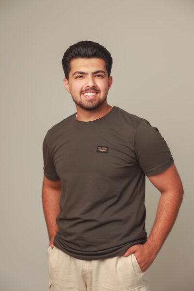 Yazan A